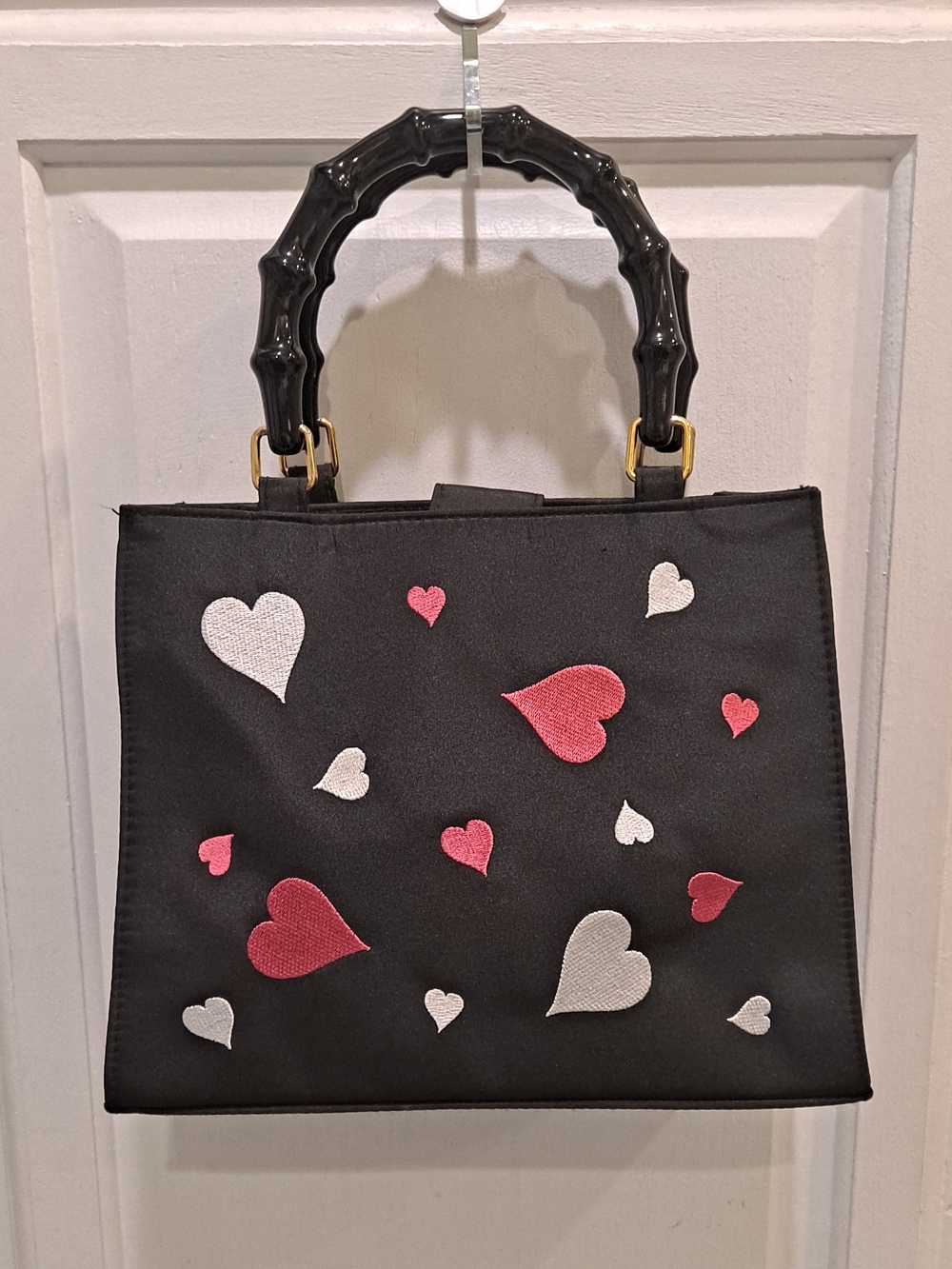 Tianni Vintage Y2k Black W/Embroidered Pink Red White Hearts Bamboo-like Handles